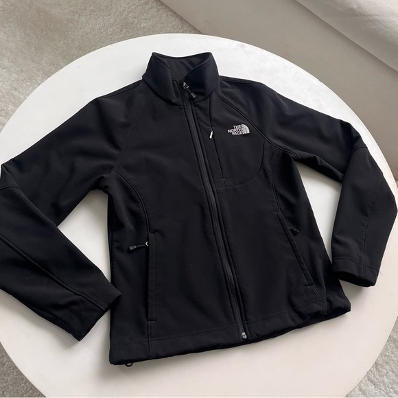 SOLD - The North Face Apex Bionic Women’s Soft Shell Jacket in Black Size Small - Picture 1 of 12